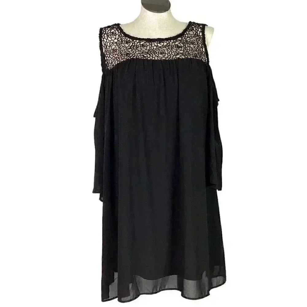 Want And Need Womens 2X Floral Lace Cold Shoulder Dress Black